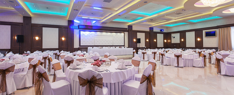 Content playback in banquet rooms