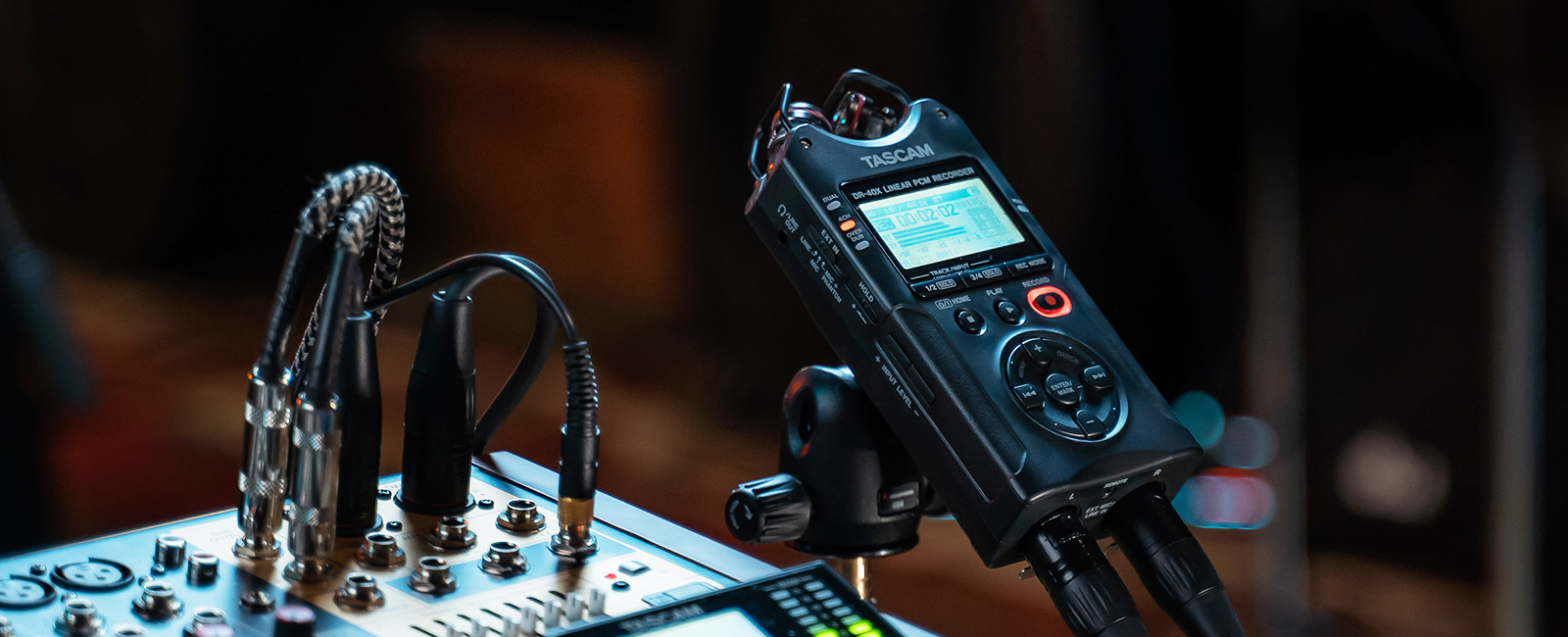 DR-40X | SPECIFICATIONS | TASCAM - United States