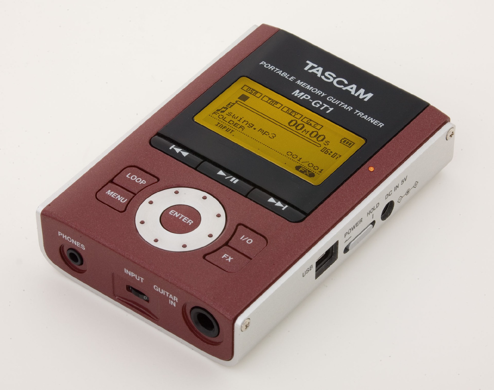 MP-GT1 | MP3 Guitar Trainer | TASCAM - United States